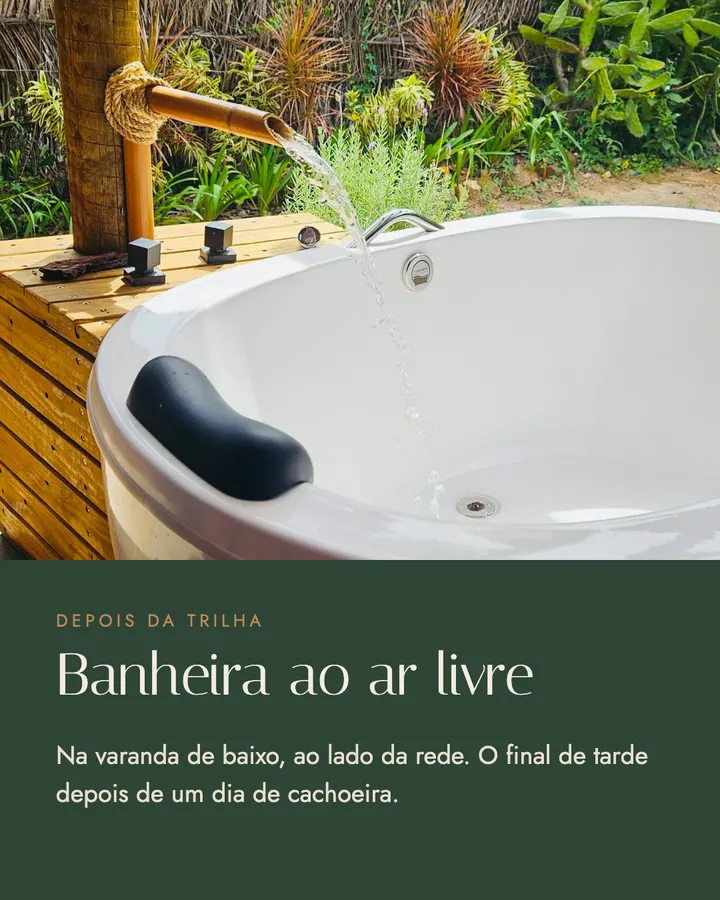 Card da banheira ao ar livre